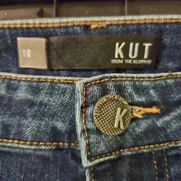 Kut from the Kloth Catherine High Rise Boyfriend Distressed Jeans Plus Size 18 - Picture 2 of 5